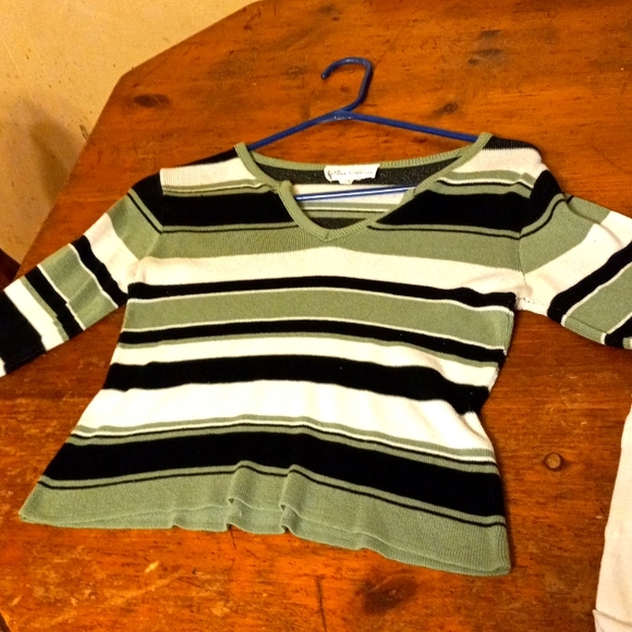 Crop sweater green black and white - Picture 1 of 1